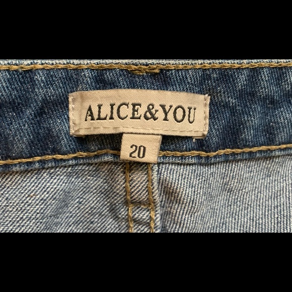 Alice & You Straight Leg Jeans Embroidered • Size UK 20 - Picture 3 of 5